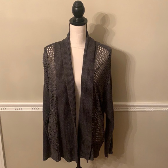 Margaret O’Leary Gray Linen Cardigan. NWOT. Size L.
